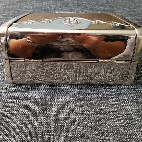 NWOT ELEGANT SMALL EVENING BAG - Picture 7 of 7